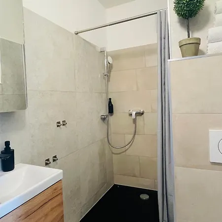 Kueken Linz-landstrasse アパート リンツ